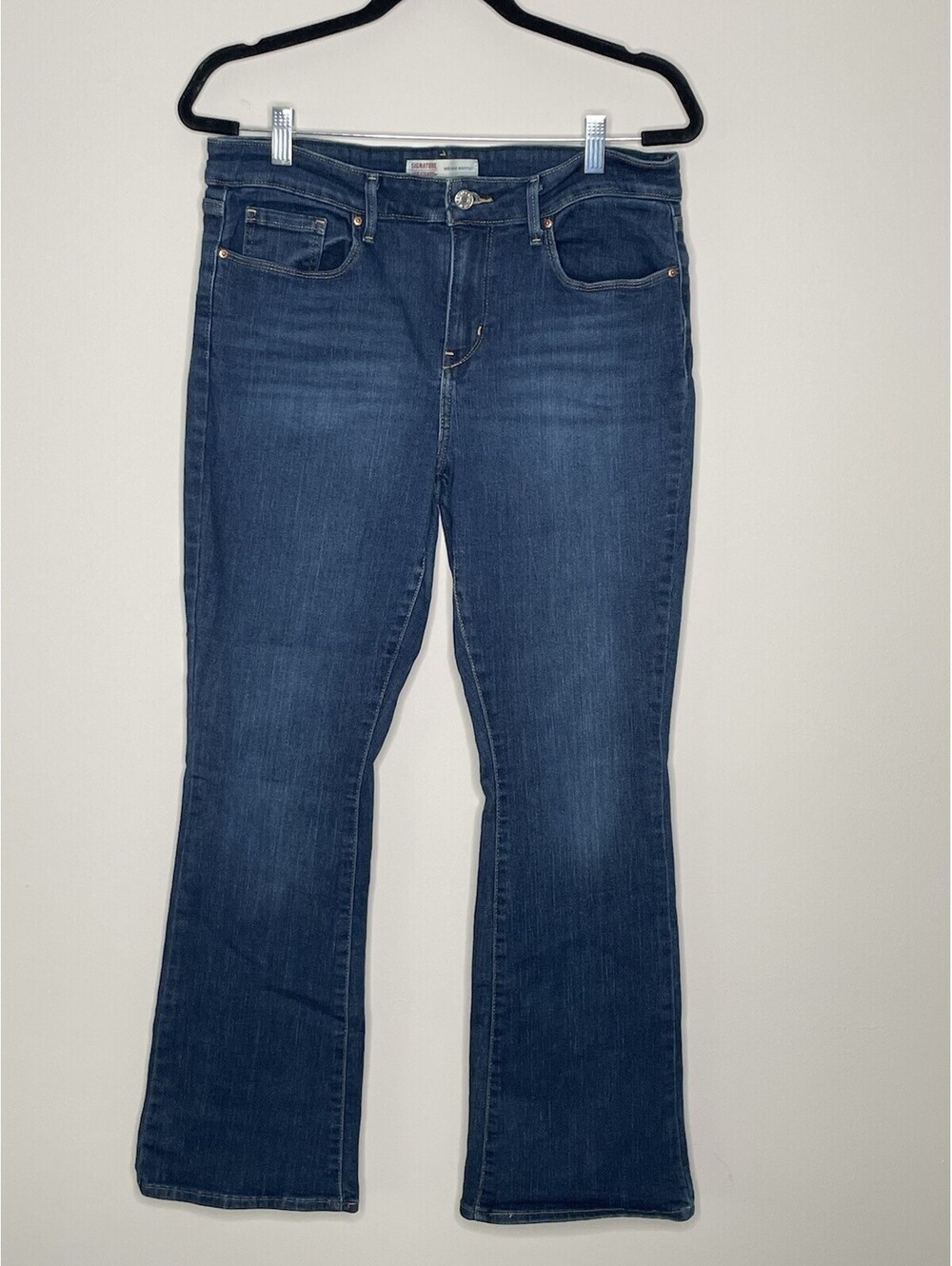 Signature By Levi Strauss Jeans Womens 112M Blue Modern Boot Cut Stretch Denim